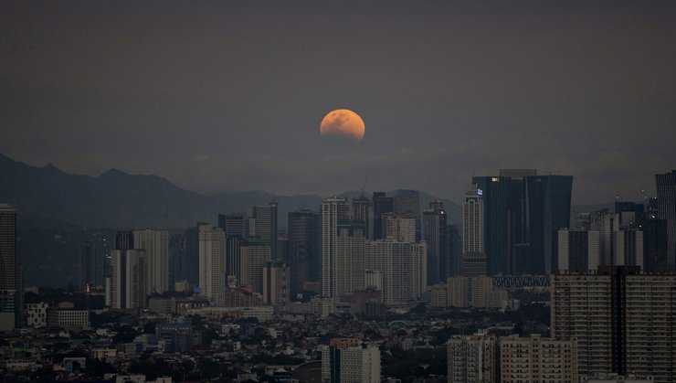 Повне місячне затемнення 2026 року