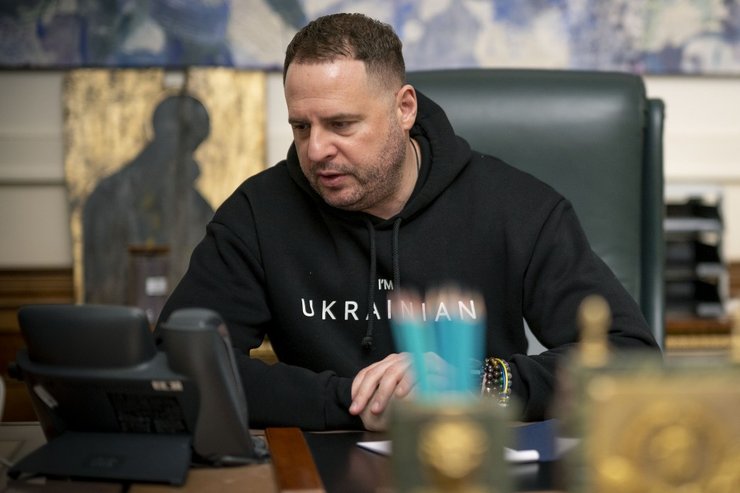 андрей ермак, увольнение кирилла тимошенко, отставка тимошенко, претензии к работе кирилла тимошенко, отставки в офисе президента, отставки чиновников в украине, кого уволили в украине, увольнения в министерствах, отставки в украинском правительстве причины, кого уволили правительство, кабмин украины увольнения, отставки украина