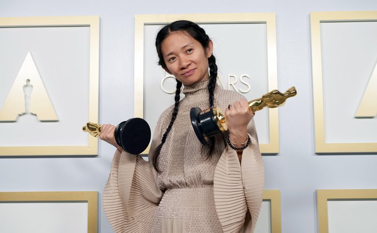 Хлои Чжао, вечные