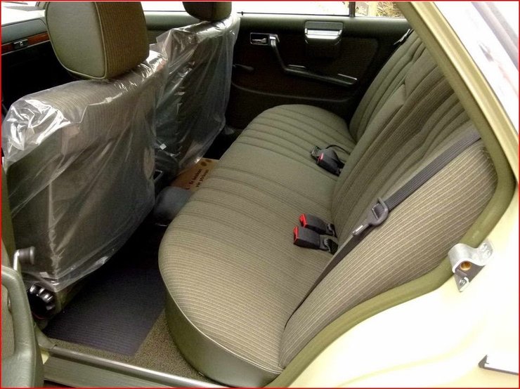 Салон Mercedes W123