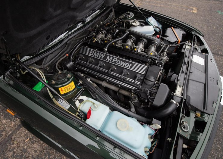 BMW M5 E28, BMW M5, седан BMW, BMW 5 Series, Карл XVI Густав