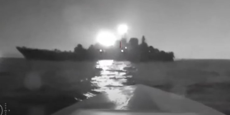 корабль Оленегорский горняк