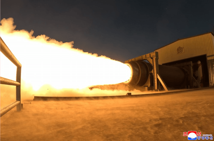 Испытания двигателя