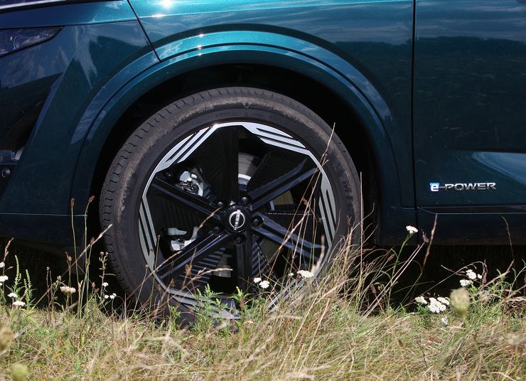 диски Nissan Qashqai, новый Nissan Qashqai, кроссовер Nissan, Nissan Qashqai 2024, Nissan Qashqai 2024