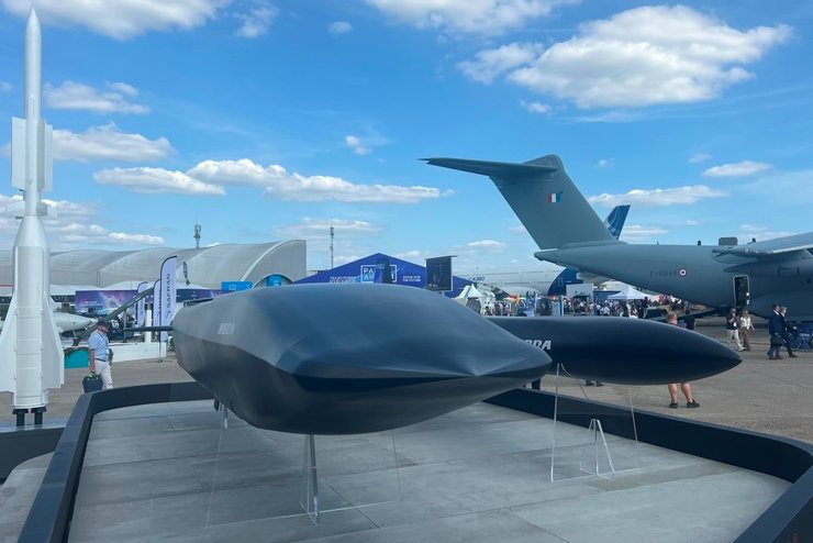 противокорабельная ракета RJ10