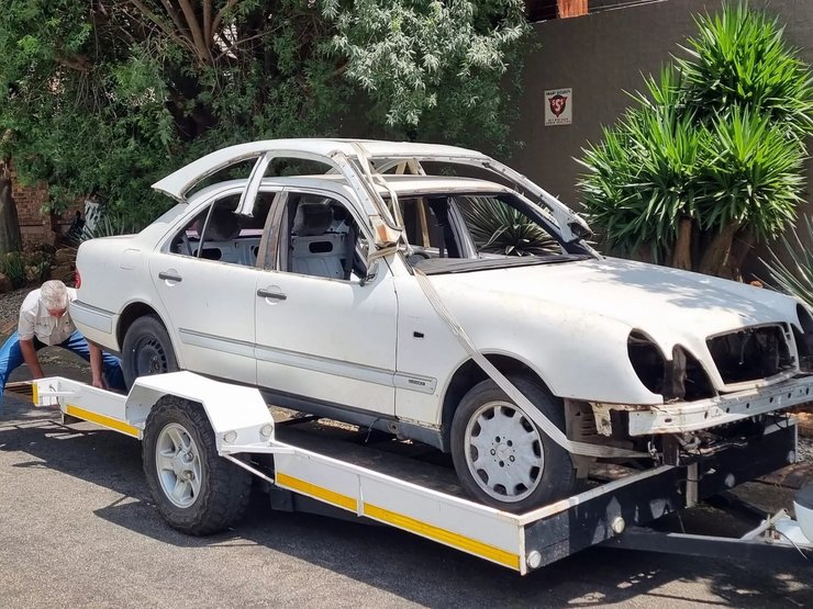 Mercedes CLK GTR, Mercedes-Benz CLK GTR, суперкар Mercedes, копия Mercedes