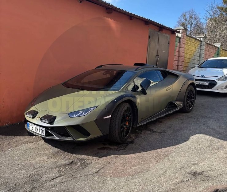 Lamborghini Huracan Sterrato