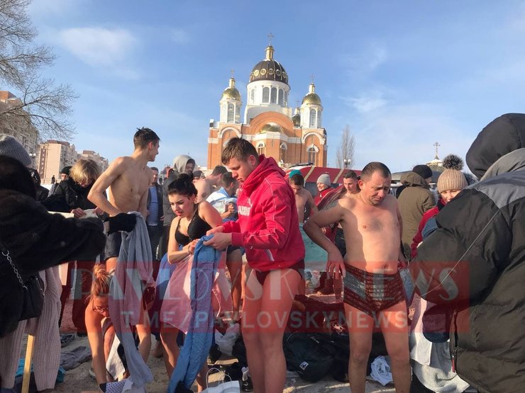 Київ, церква, хрещення, дніпро, ополонка, хрещення 2021