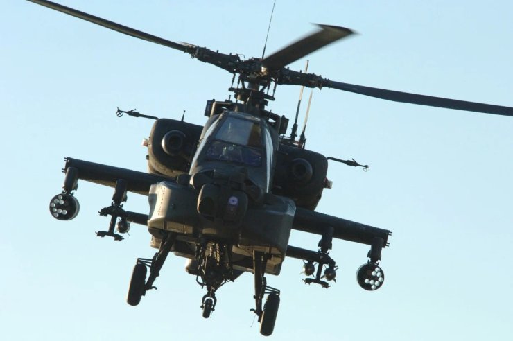 история вертолета apache, разработка apache, AH-64 Apache, огненные птицы, ударный вертолет, вертолет AH-64 Apache