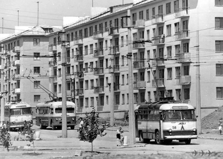 фото ЛАЗ-695 в качестве троллейбуса "Киев-5"