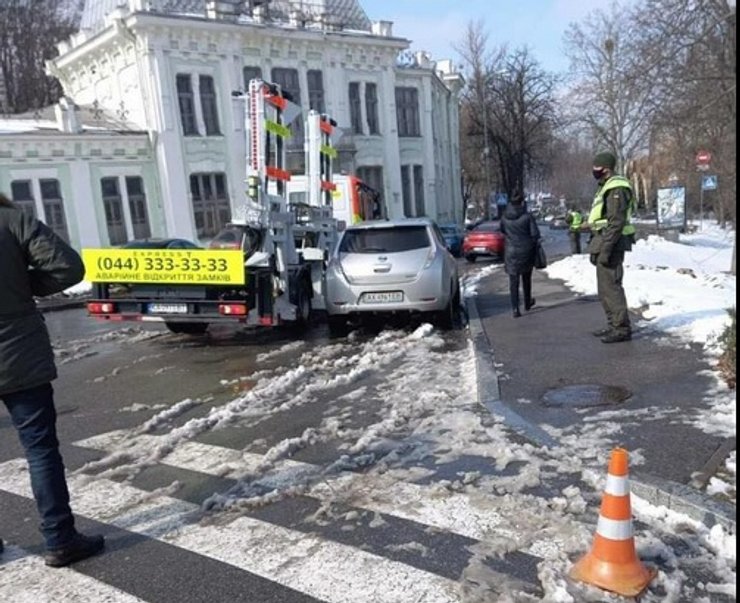 Олександр Куницький, Слуга народу, ПДР, парковка, евакуатор, поліція