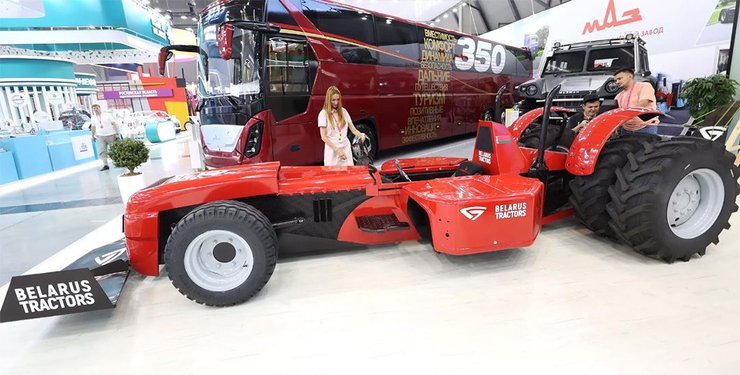 гоночний трактор білорусь, трактор білорусь, гоночний болід, мінський тракторний завод