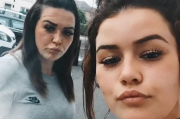 Девушки, сестры, женщины, близнецы