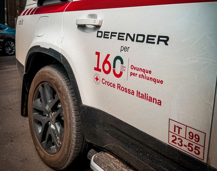 авто красный крест, Land Rover Defender Outbound, Land Rover Defender, Land Rover Defender, Land Rover Defender 130