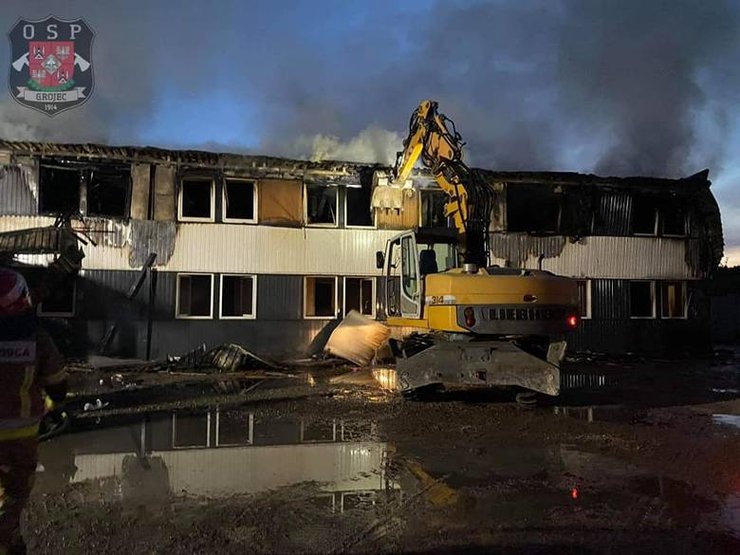 польша, хостел, огонь