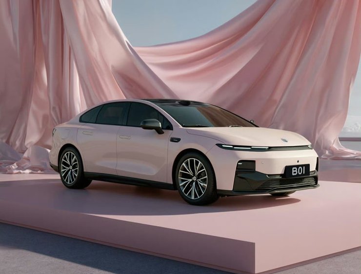 новый Leapmotor B01