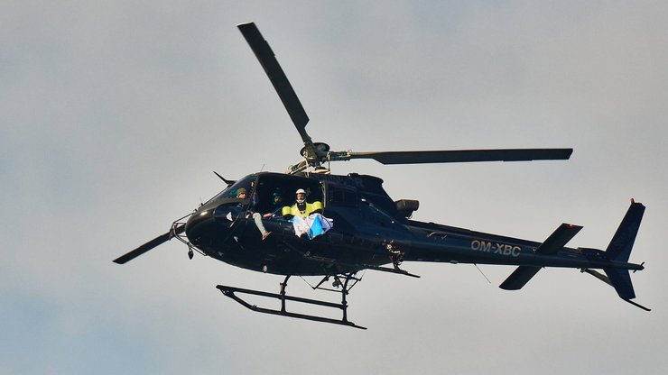 Питер Зальцманн, вертолет