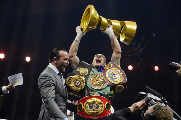 Олександр Усик, усик боксер, усик нагорода, усик мохаммед алі, усик у рингу