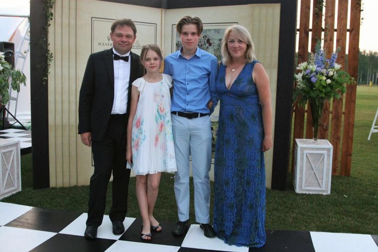 сергей протосеня, федор протосеня, наталья протосеня, российские олигархи, самоубийство олигарха