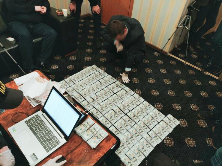 взятка главе госрезерва