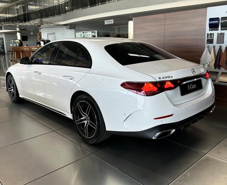 Mercedes E-Class, Mercedes E-Class 2024, новий Mercedes E-Class, Mercedes E-Class W214, Mercedes-Benz E-Class