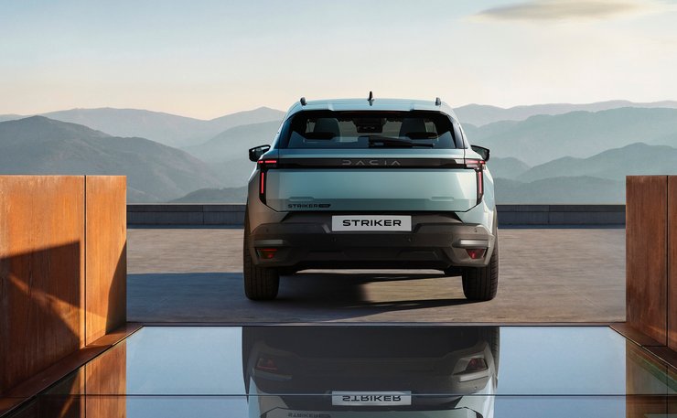 нова Dacia Striker