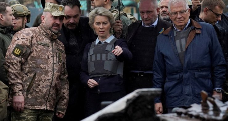 фон дер Ляйен в Буче