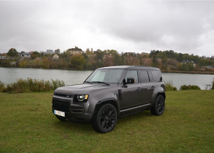 новый Land Rover Defender OCTA