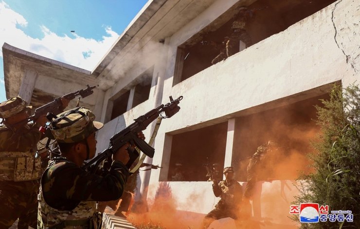 ким чен ын, военные кндр, солдаты северная корея