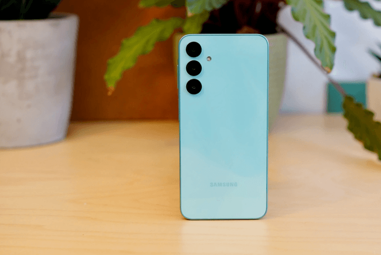 лучший бюджетный смартфон