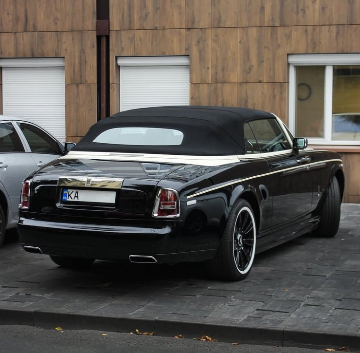 кабріолет Rolls-Royce Phantom