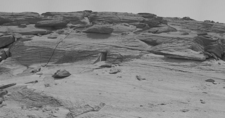 двері на марсі, Марс, знахідки на марсі, дослідження марсу, артефакти на марсі, незвичайні фотографії з марсу