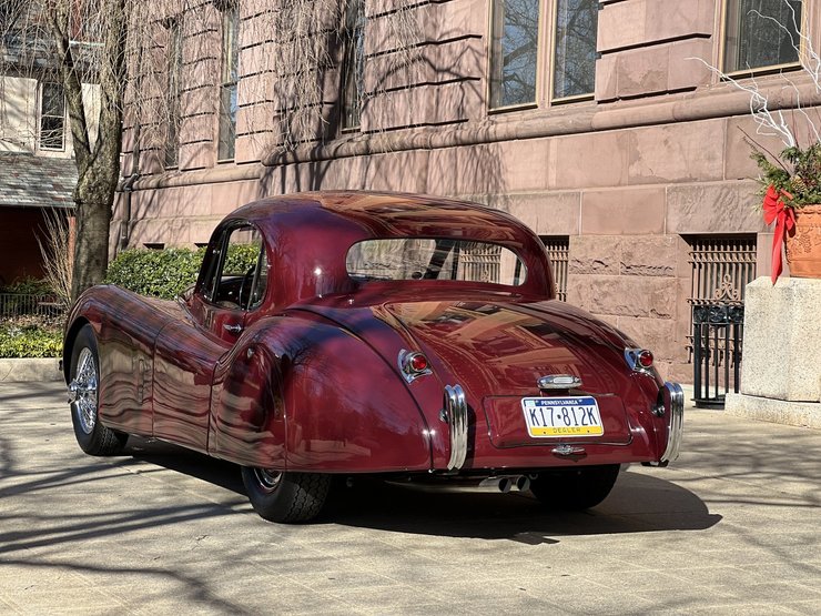 Jaguar XK120 Fixed Head