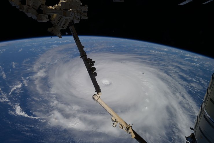 тайфун рагаса ураган 1 тайфун рагаса