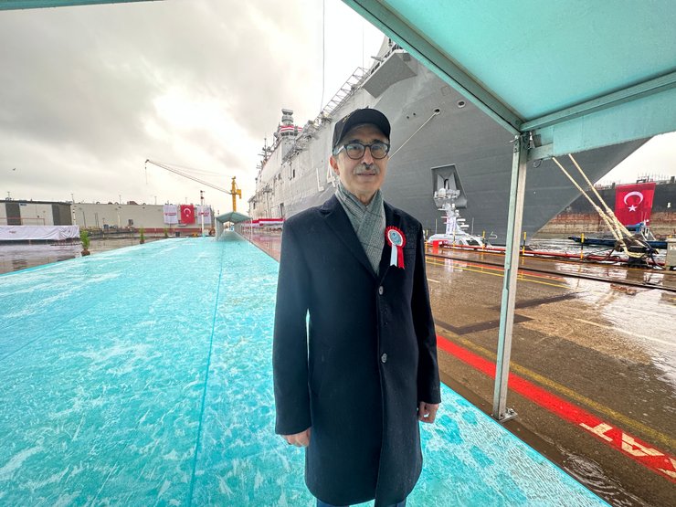 десантный корабль в Турции