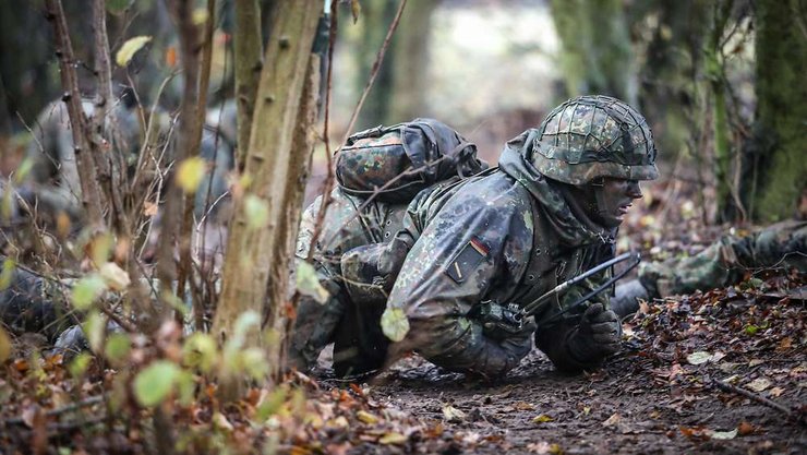 солдат Бундесверу, підготовка новобранців, підготовка військовослужбовців ЗСУ, Система базової підготовки в армії США, Базова військова підготовка