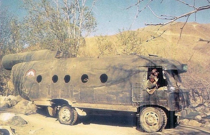 Фургон моджахедів з використанням фюзеляжу вертольота