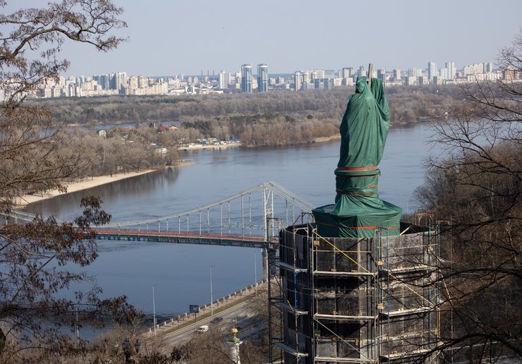 война, обстрелы, как защищают памятники от обстрелов, война памятники архитектуры, война обстрелы памятников
