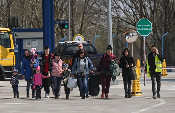 Молдова, украинцы в Молдове, беженцы из Украины в Молдове, помощь беженцам из Украины, работа в Молдове, трудоустройство в Молдове, разрешение на работу в Молдове, разрешение на пребывание для украинцев, социал для украинцев