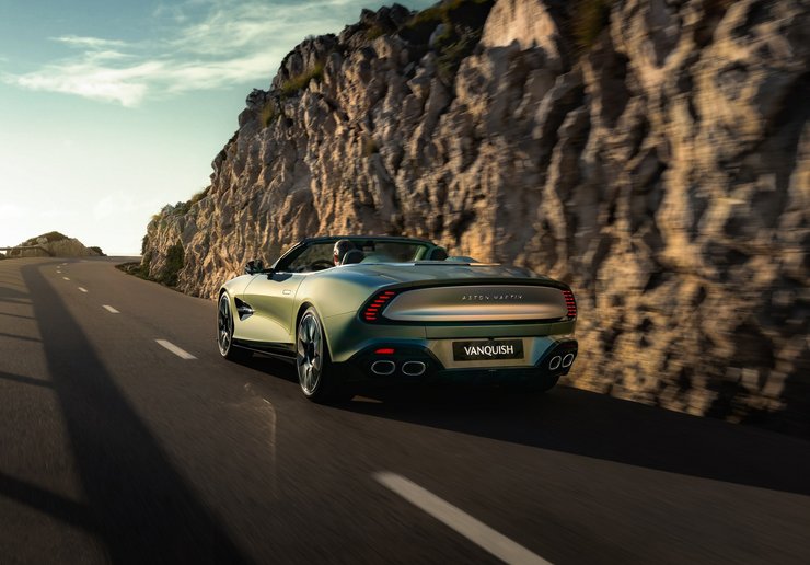 Aston Martin Vanquish, Aston Martin Vanquish Volante, суперкар Aston Martin, кабріолет Aston Martin