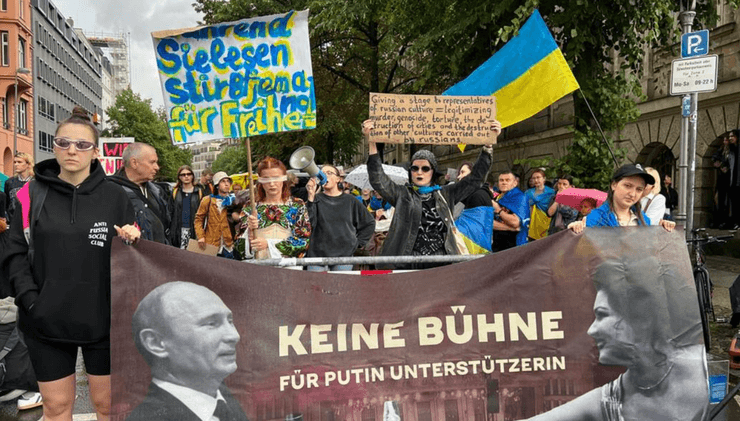 Протести проти Ганни Нетребко у Німеччині