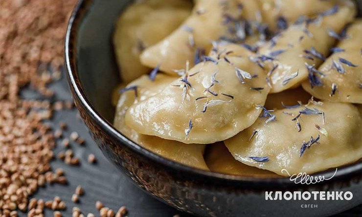 різдвяний стіл, святковий стіл, страви на різдво, що приготувати 7 січня, що приготувати на різдво, православне різдво