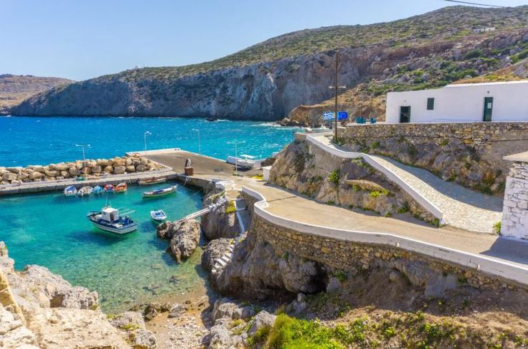 Куда переехать, интересные страны для эмиграции, где людям платят за переезд, список стран