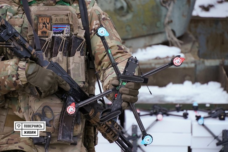 военный, азов, дрон