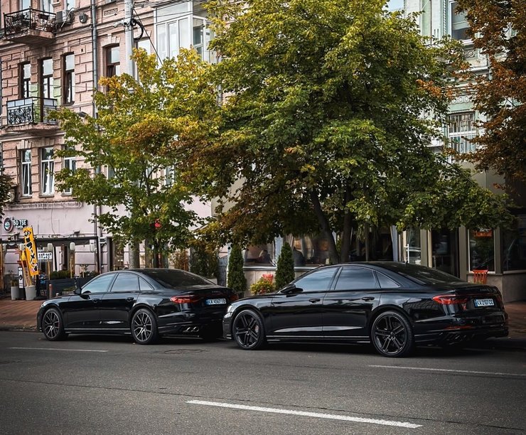 Audi S8