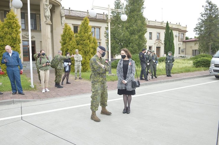 Канадская миссия прибыла в Украину