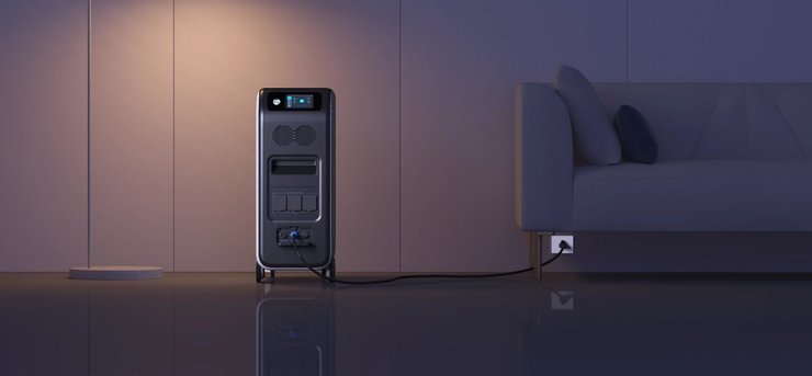 Выровняет низкое напряжение зарядная станция с ИБП BLUETTI EP500Pro в комнате