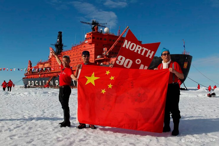 Китайские туристы в Арктике, арктика, китай