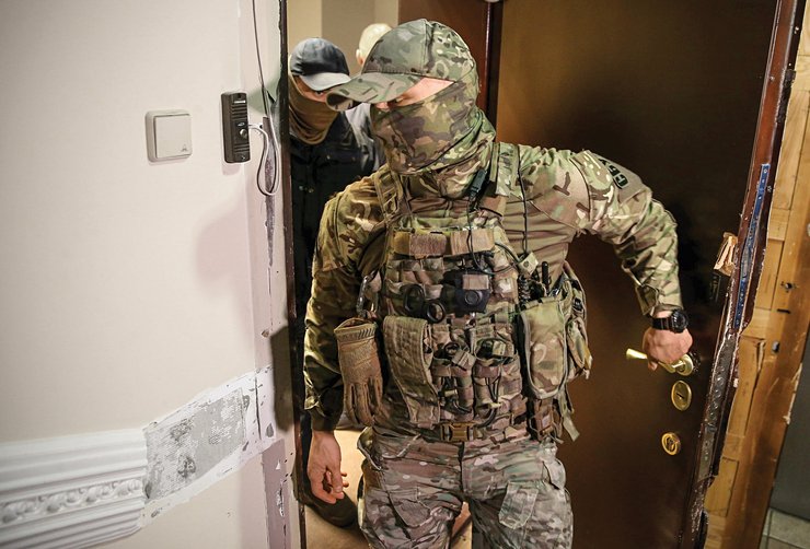 обшук сбу, маски шоу, обшуки в бізнесменів