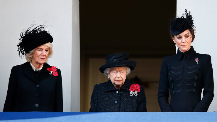 Камілла, королева Єлизавета Кейт Міддлтон